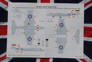 Airfix A10101A ENGLISH ELECTRIC CANBERRA B(i).6/B.20 RAF Bomber